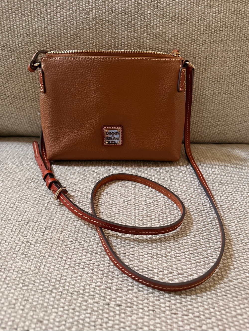 Dooney & Bourke Pebbled Leather Crossbody Bag Cognac Brown